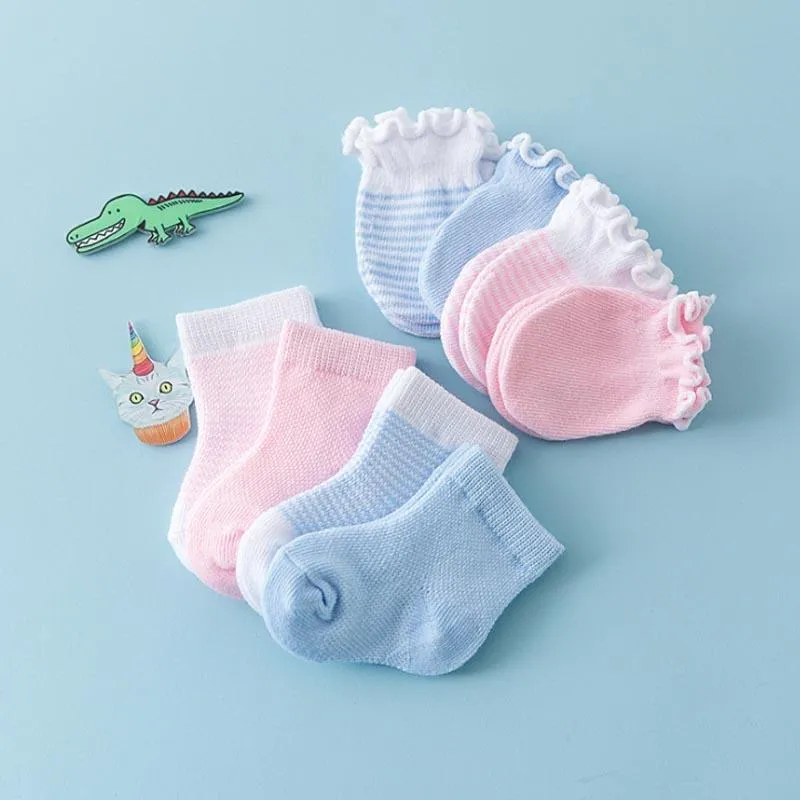 2-piece Sweet Simple Baby Socks