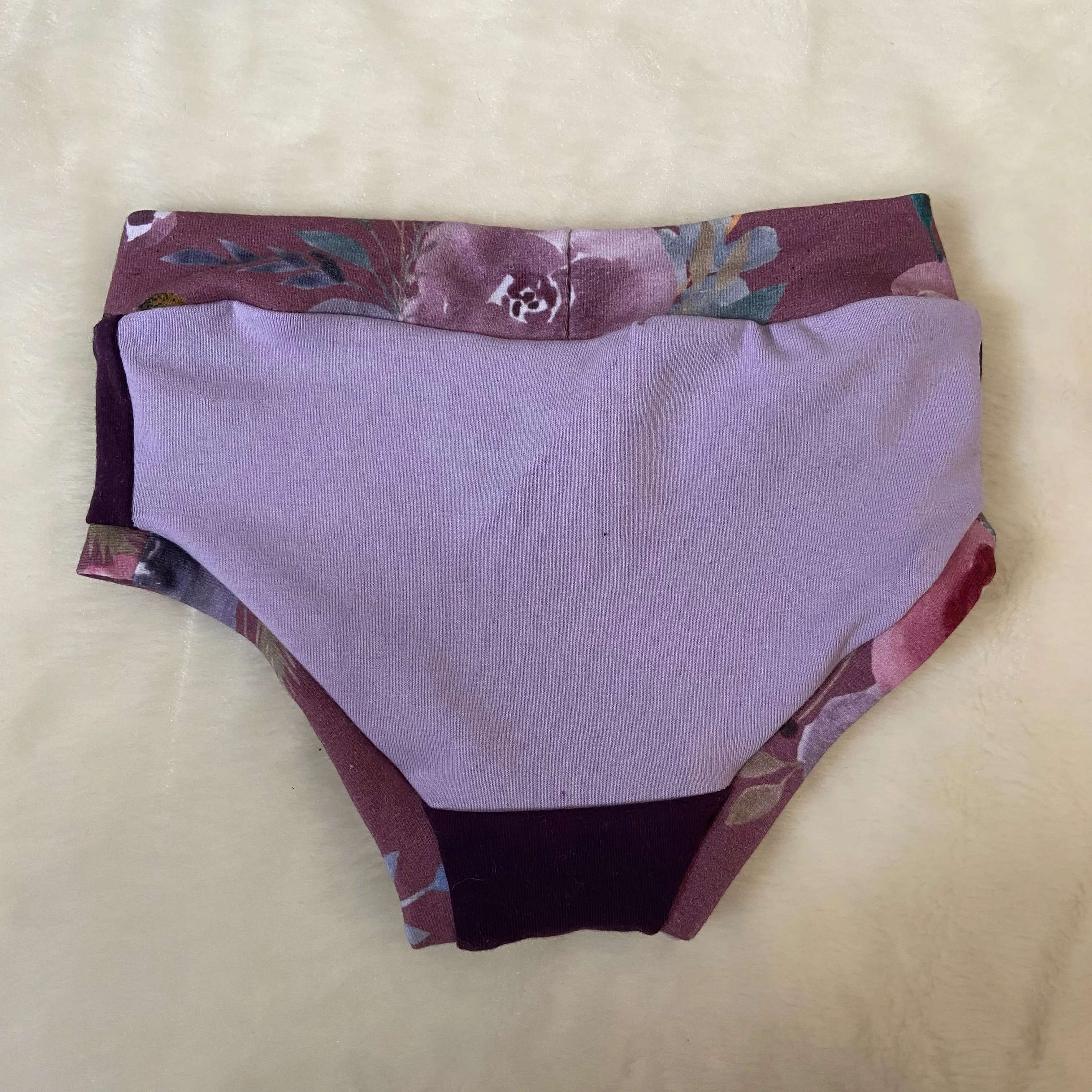 2T Children's Briefs