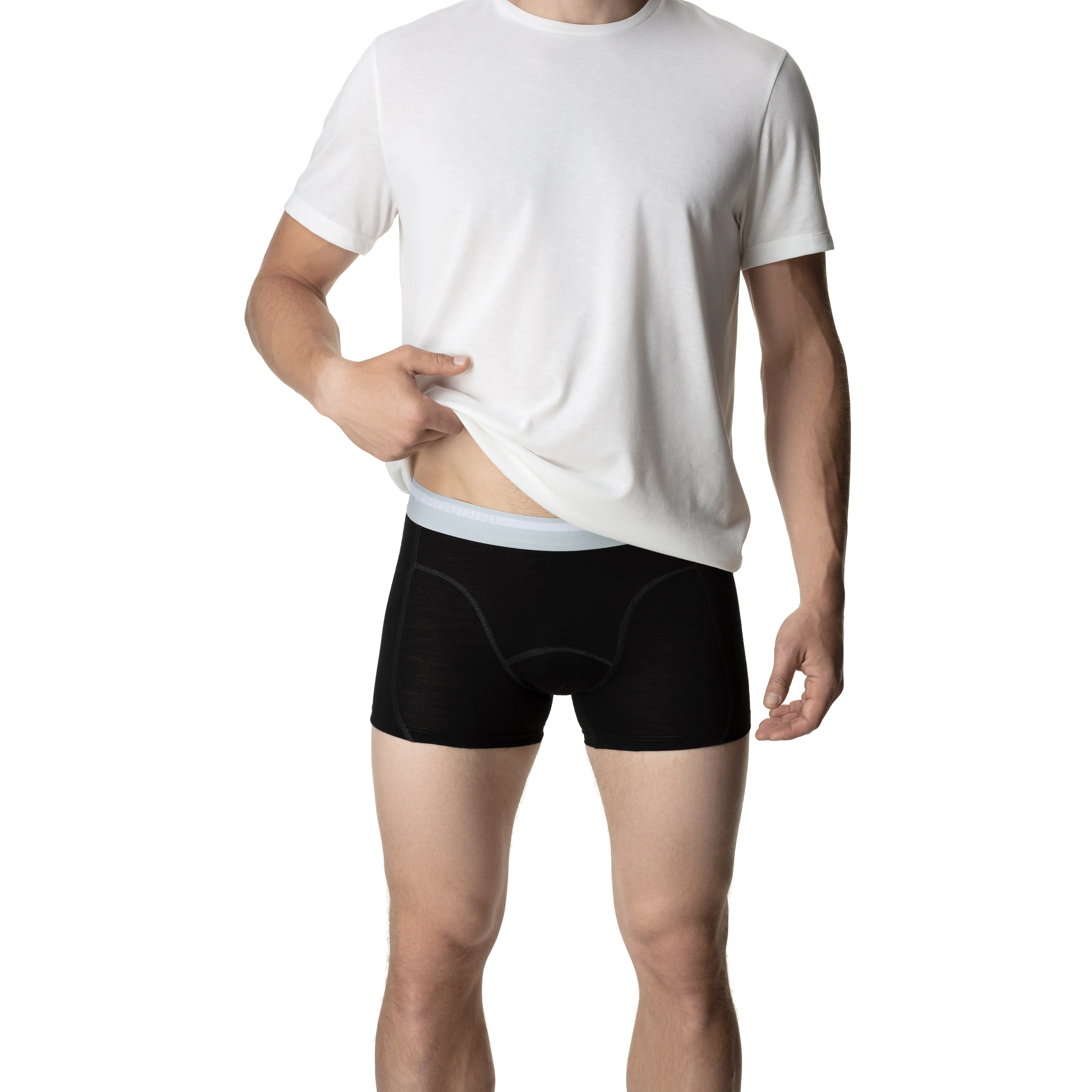 Houdini Men&#x27;s DeSoli Boxers True Black | Buy Houdini Men&#x27;s DeSoli Boxers True Black here | Outnorth